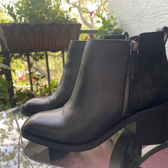 Crown Vintage black boots, CV Ardella, 7M - Picture 3 of 9